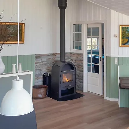 Vibelunden Rodby X *