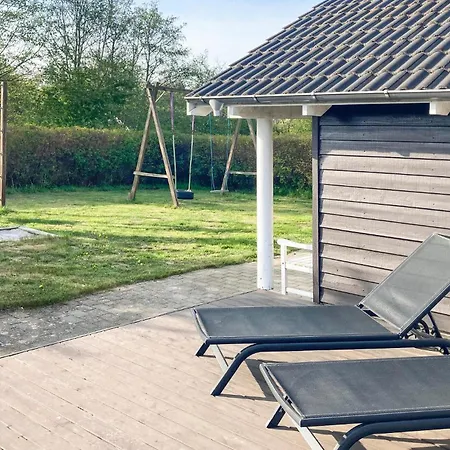 Lovely Home In Rodby With Sauna Rødby